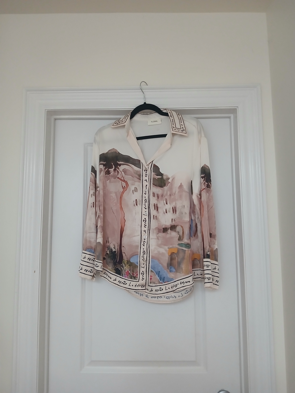Printed Silk-Effect Button-Up Blouse in Cream & Blush